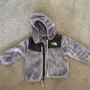 Baby North face jacket sz 3-6m